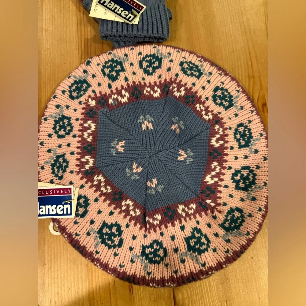 NEW Vintage Hansen Beret Hat and Mittens Set Nordic Folk 100% Acrylic